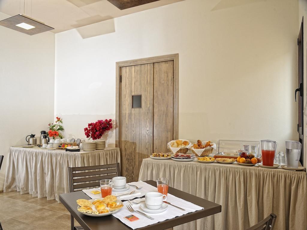سانتا ماريا نافاريز B&B Le Cale المظهر الخارجي الصورة