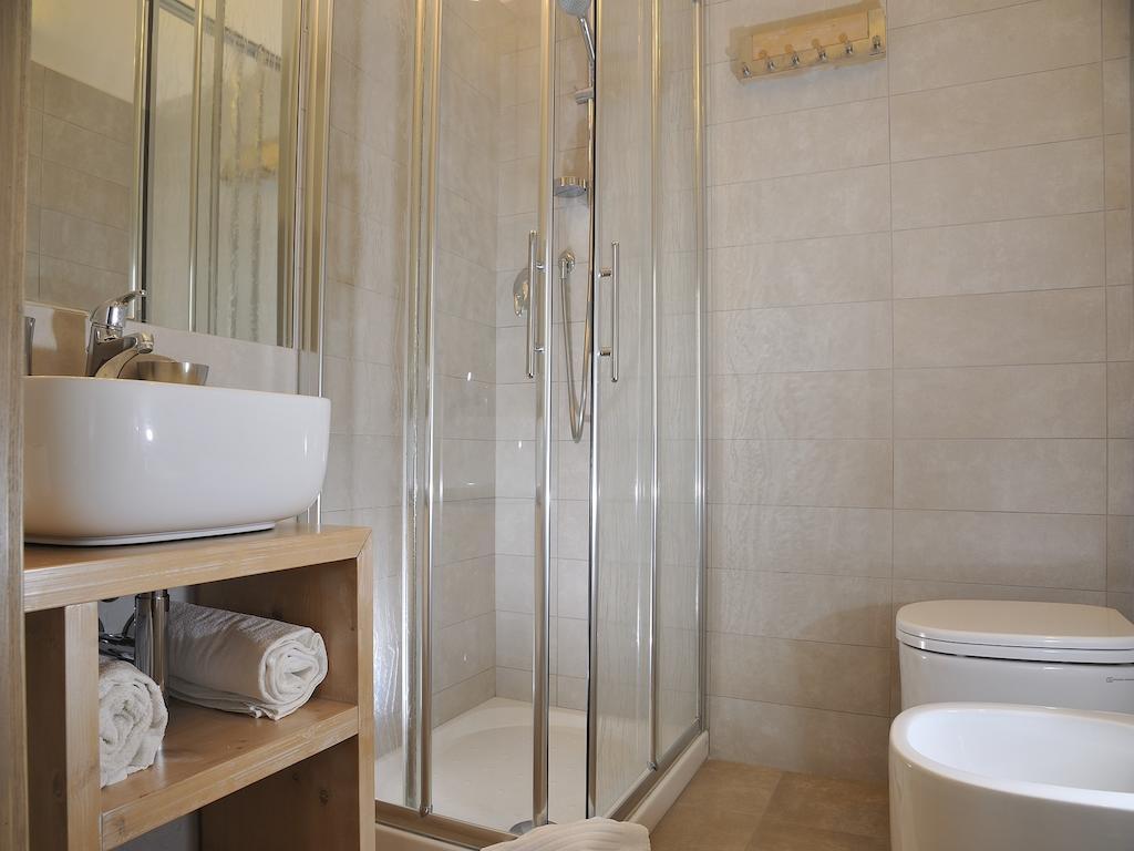 سانتا ماريا نافاريز B&B Le Cale الغرفة الصورة