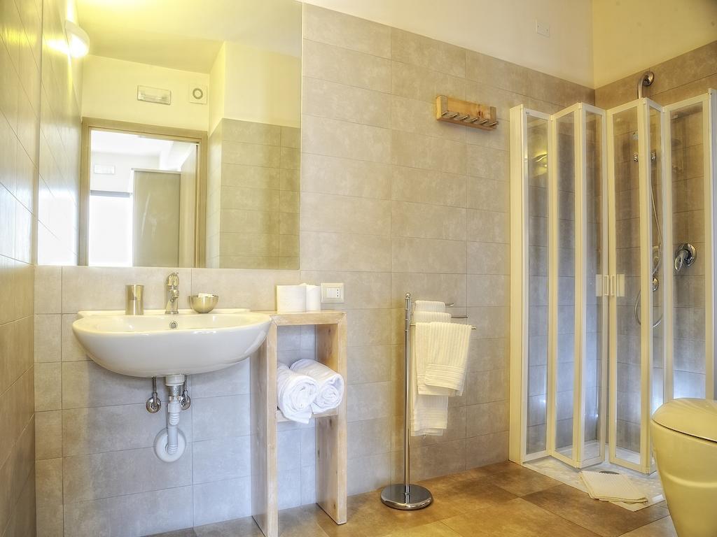 سانتا ماريا نافاريز B&B Le Cale الغرفة الصورة